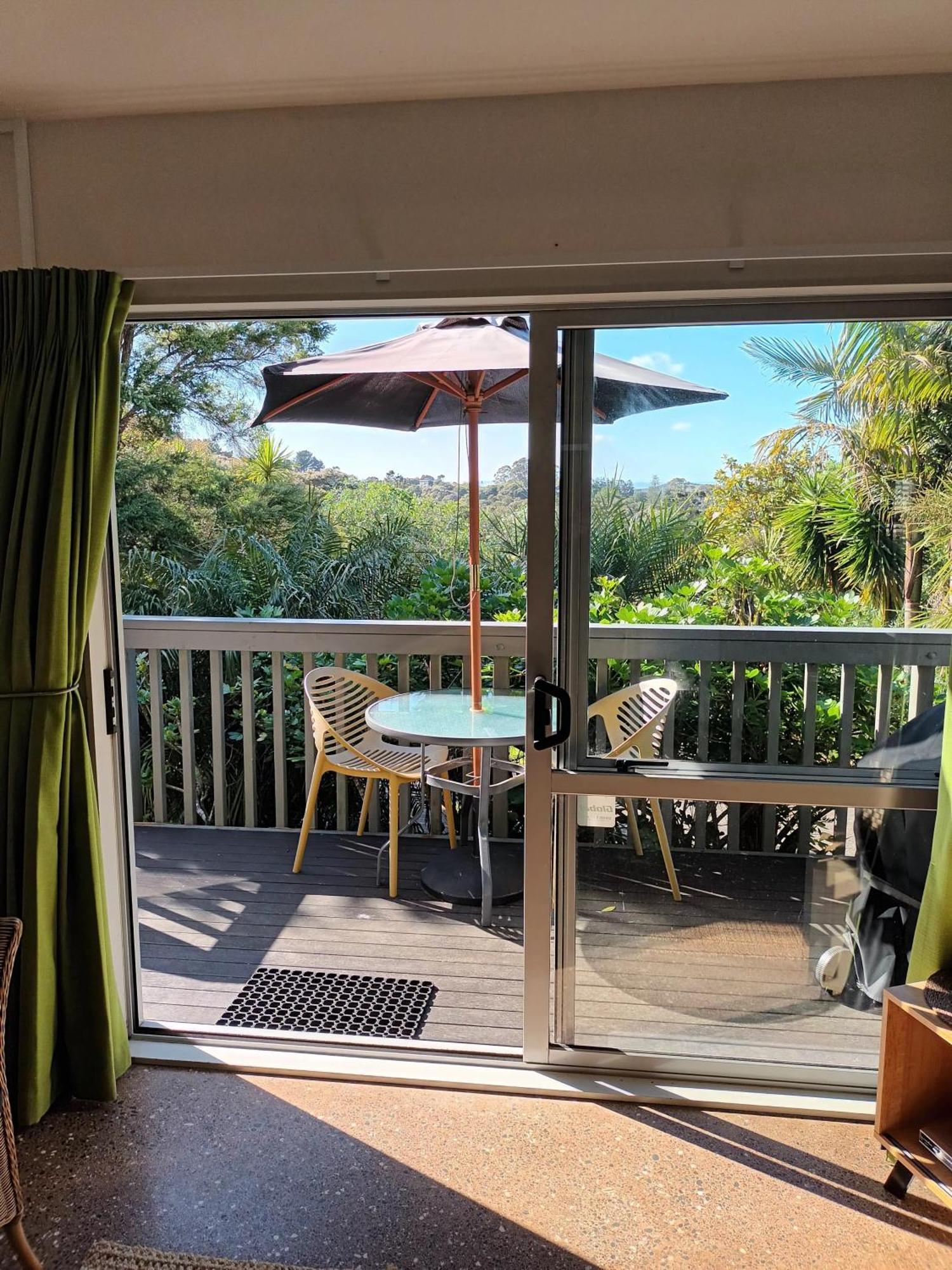Island Breeze Apartment Oneroa ภายนอก รูปภาพ