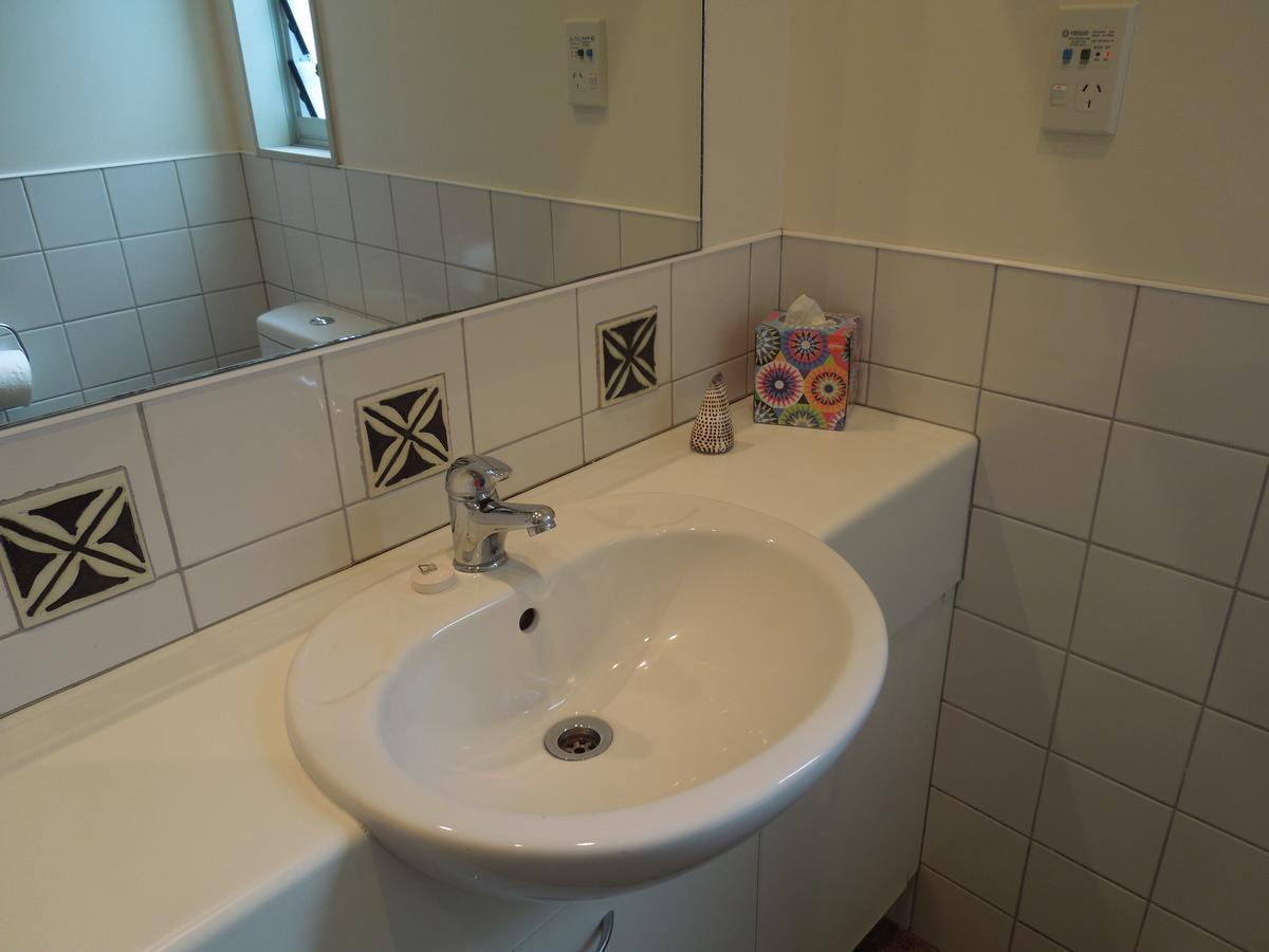 Island Breeze Apartment Oneroa ภายนอก รูปภาพ
